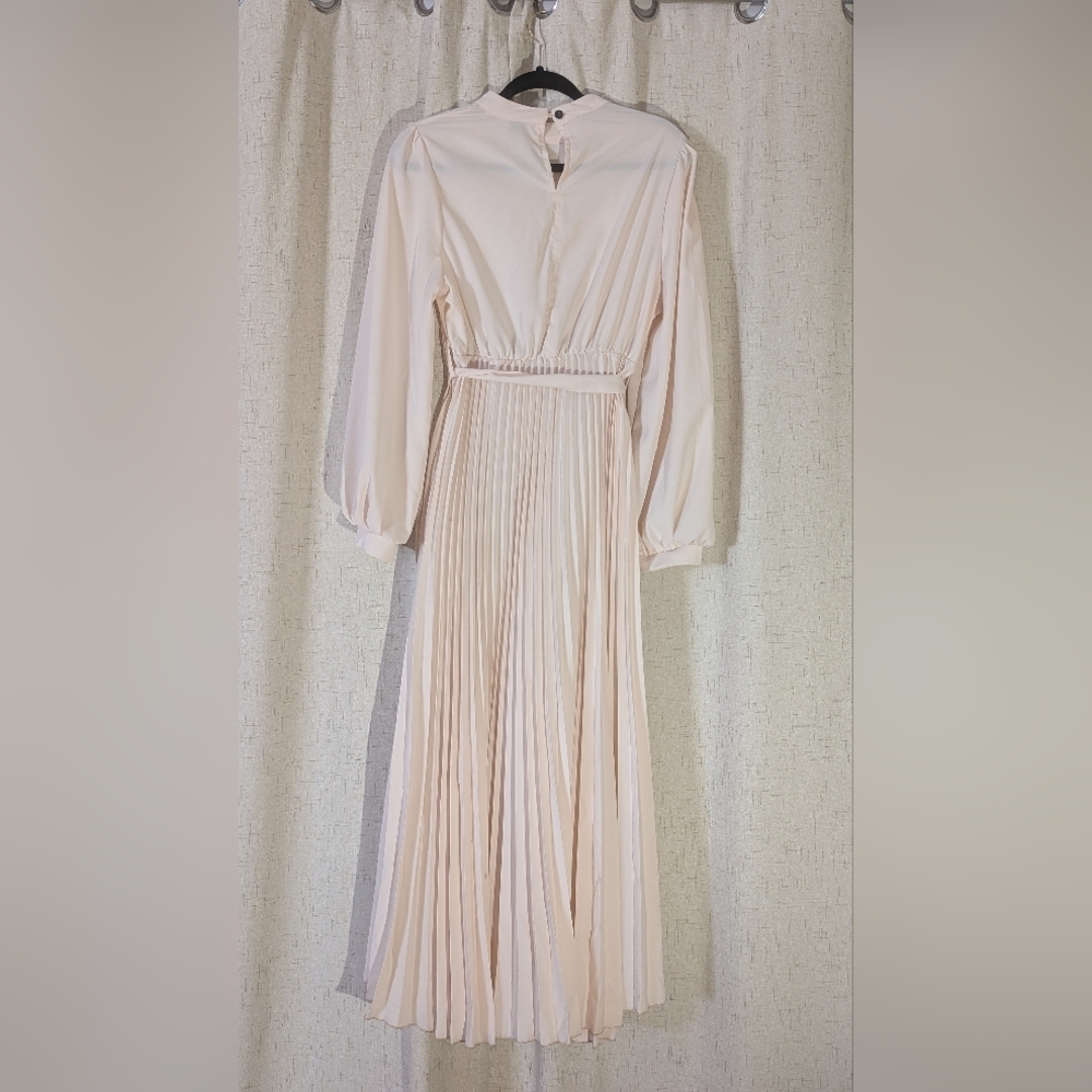 SHEIN Cream Long Sleeve Maxi Dress - Picture 6 of 12